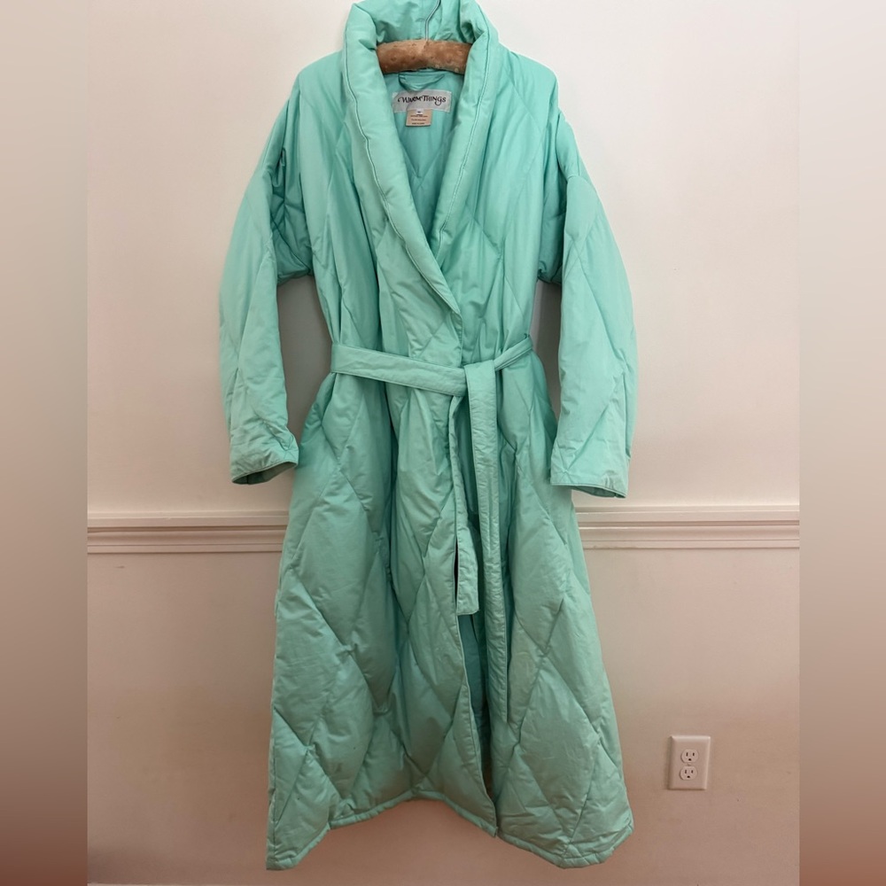 WARM THINGS down robe quilted